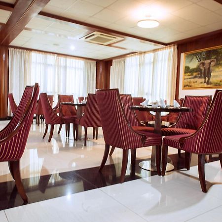 Peacock Hotel Dar es Salaam Exterior foto