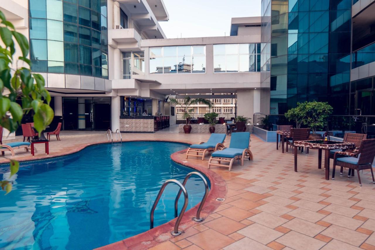 Peacock Hotel Dar es Salaam Exterior foto