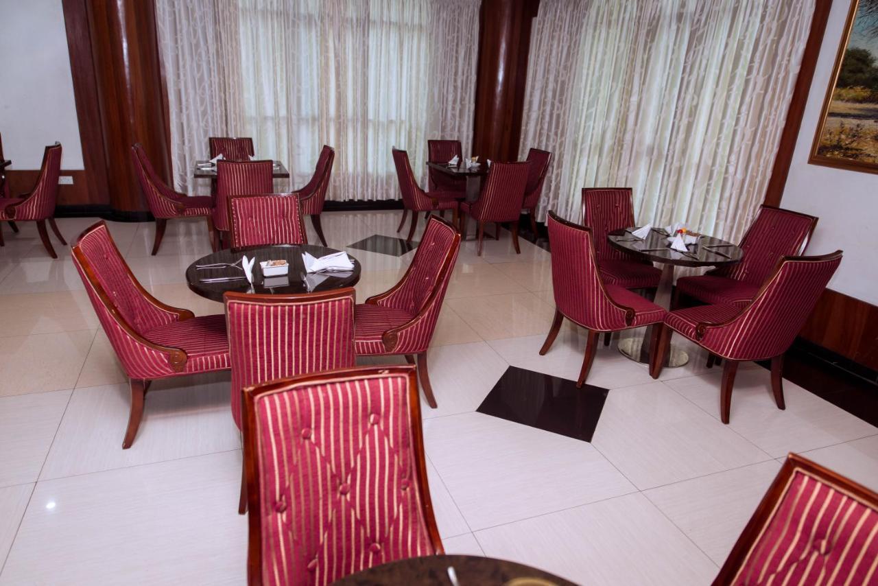 Peacock Hotel Dar es Salaam Exterior foto