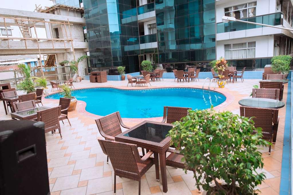 Peacock Hotel Dar es Salaam Exterior foto