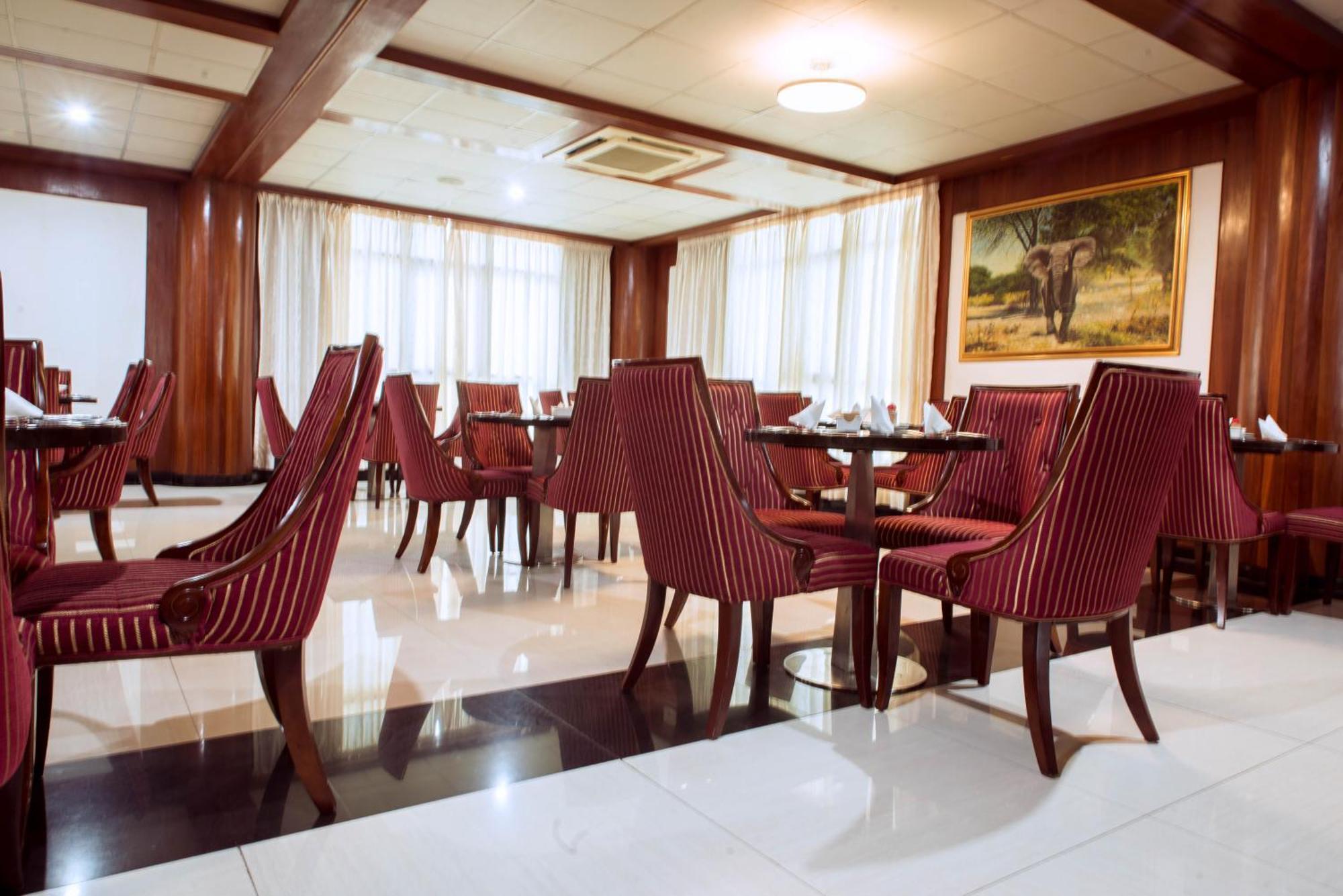 Peacock Hotel Dar es Salaam Exterior foto